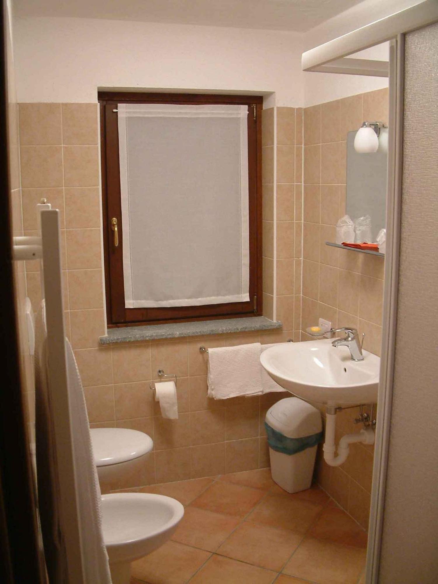 Agriturismo Les Hiboux Brusson Buitenkant foto